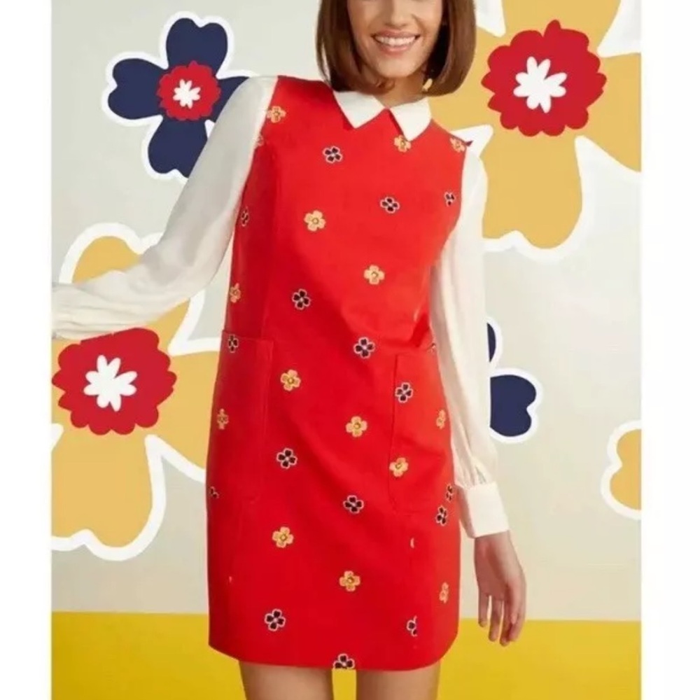 NWT Modcloth Mid-Century Muse Shift Dress embroidered floral Size Small